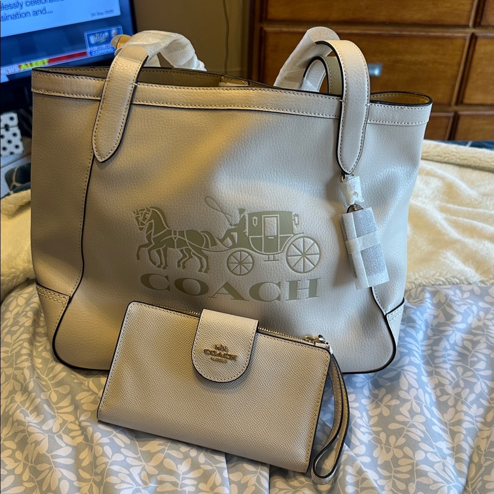 Coach  Chalk -VanillaTote and Wallet  never used.  Excellent!  New with tags